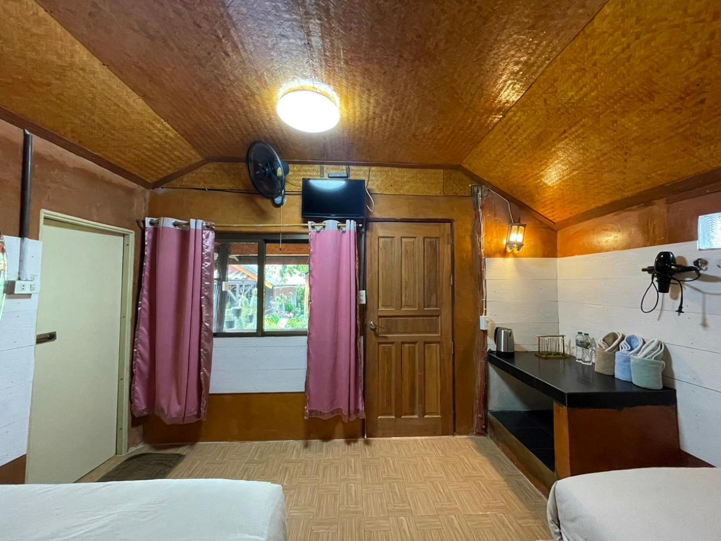 Lung Soi Nguen Homstay Pang Oung Pang Ung Exterior foto